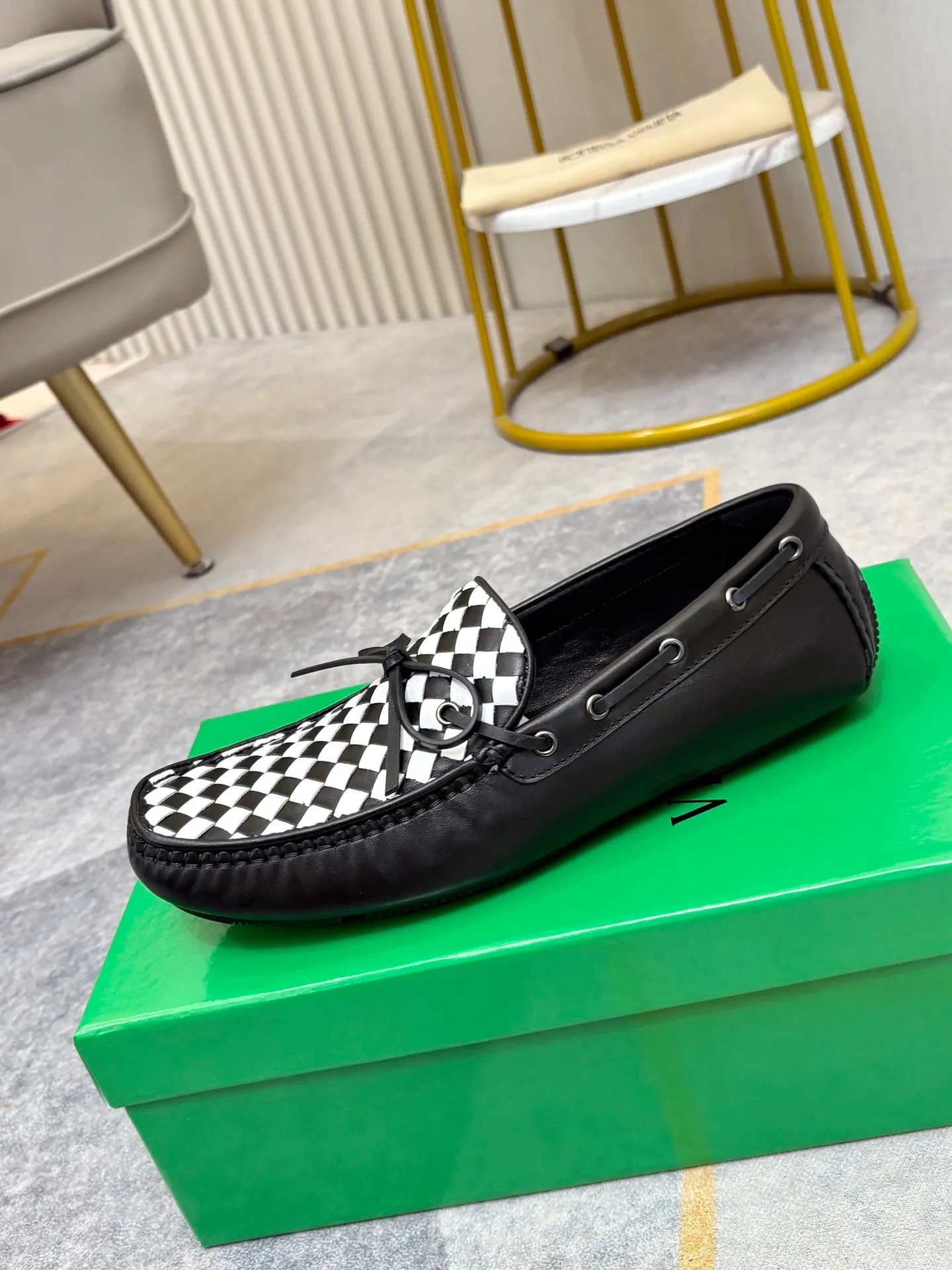 P420💰 (Niu Li + Niu Pad) [BV] The latest hot style‼ ️Casual men's shoes, uppers imported first-layer cowhide ➕Full imported cowhide lining✔️Exquisite workmanship, excellent foot feel, special rubber soles✔️, cool and fashionable, the latest fashion, fashionable outsole, hurry up.  Code number: 38-44 (can be customized to 37.45, non-refundable)